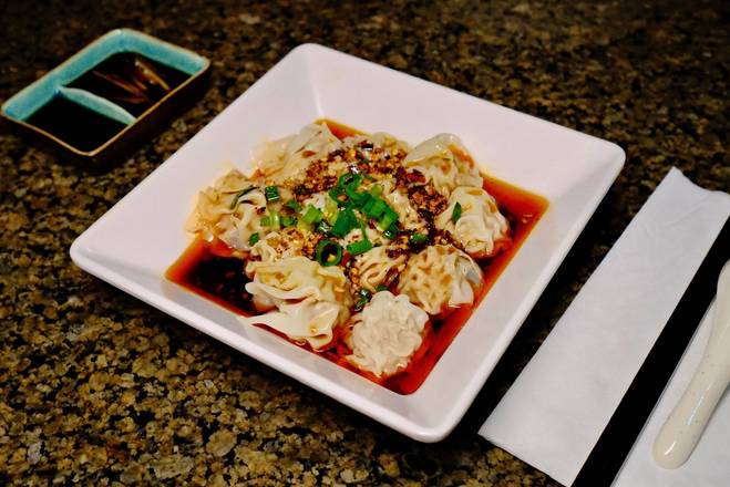 Wonton in Chili Sauce 10pc 红油抄手